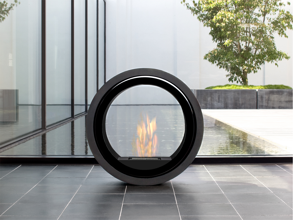 ROLL FIRE Feuerskulptur