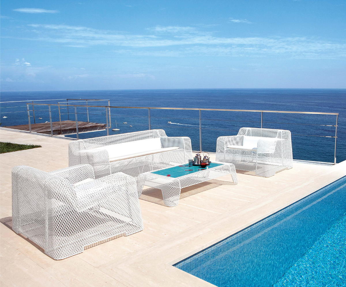 IVY Mesh-Lounge am Infinity-Pool